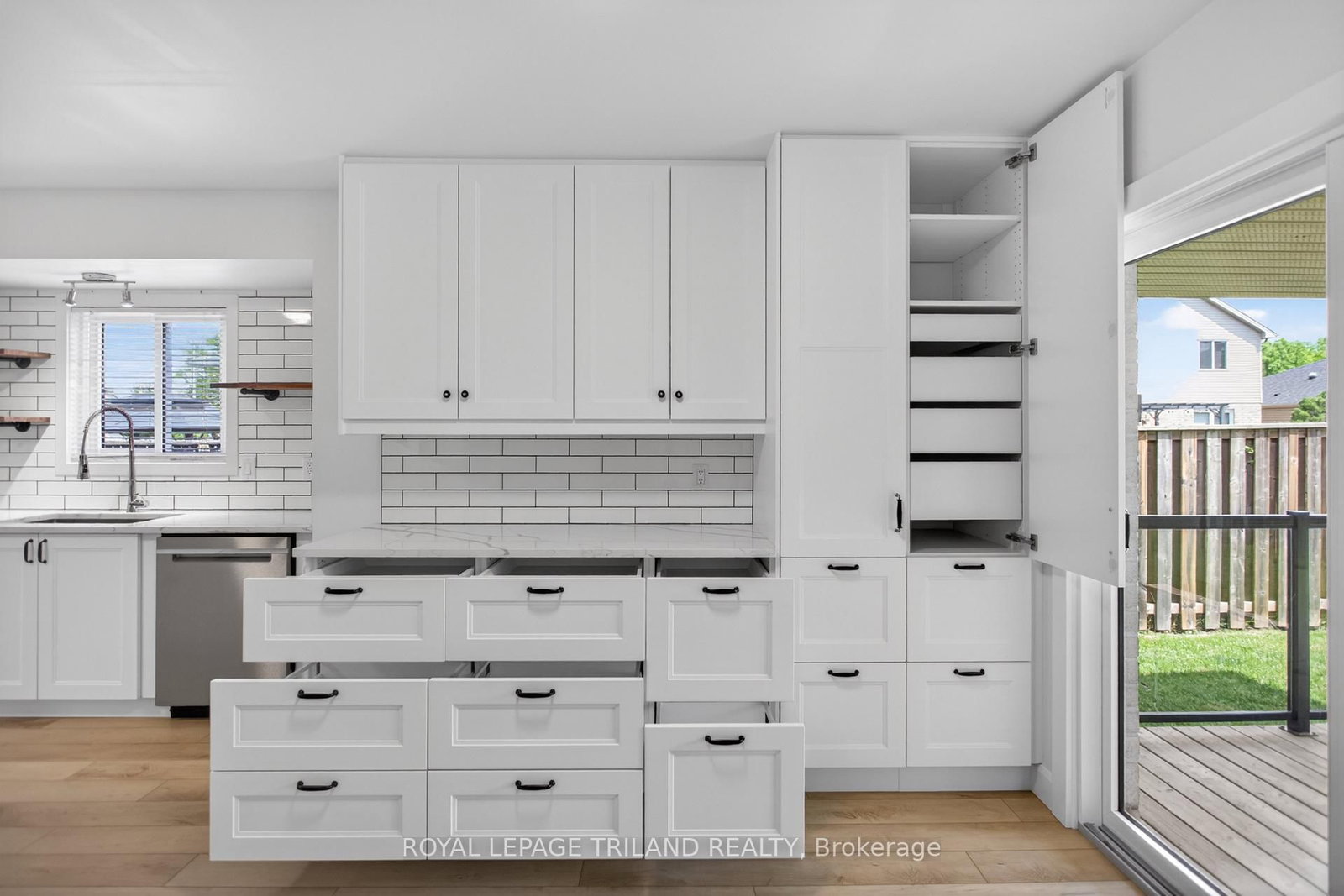 48 Cottonwood Drive • St. Thomas, ON photo 16