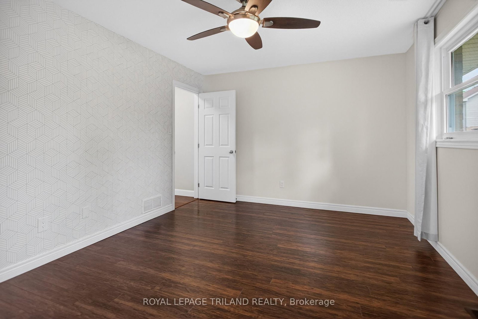 48 Cottonwood Drive • St. Thomas, ON photo 21