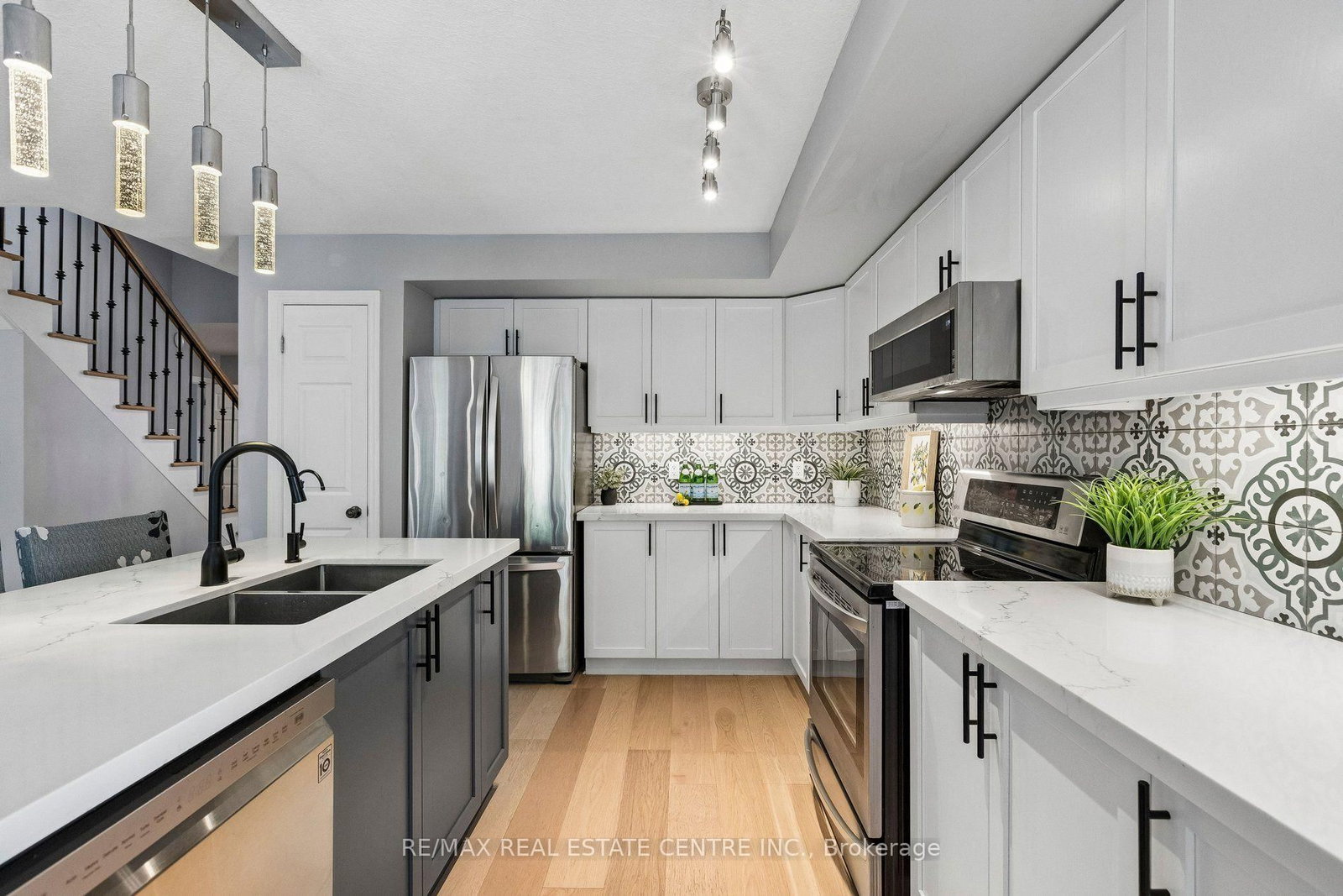 108 Sammon Drive • Guelph/Eramosa, ON photo 12