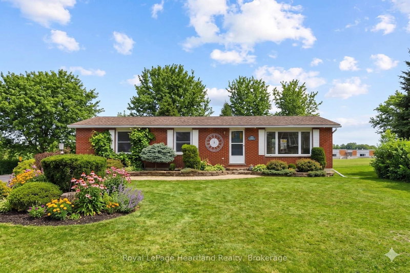 284 MANOR Road