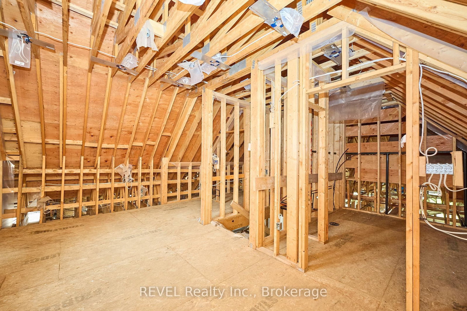 62 BERGENSTEIN Crescent • Pelham, ON photo 30