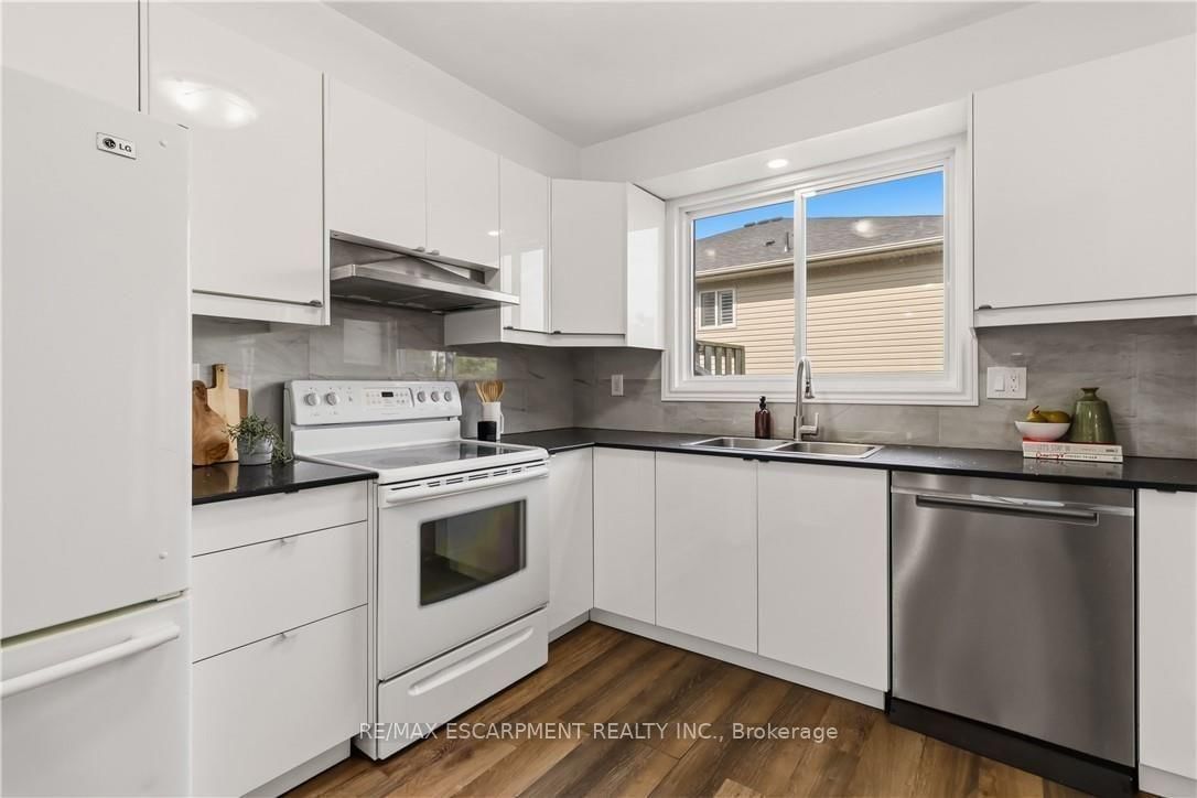 596 Grey Street • #8 • Brantford, ON photo 24