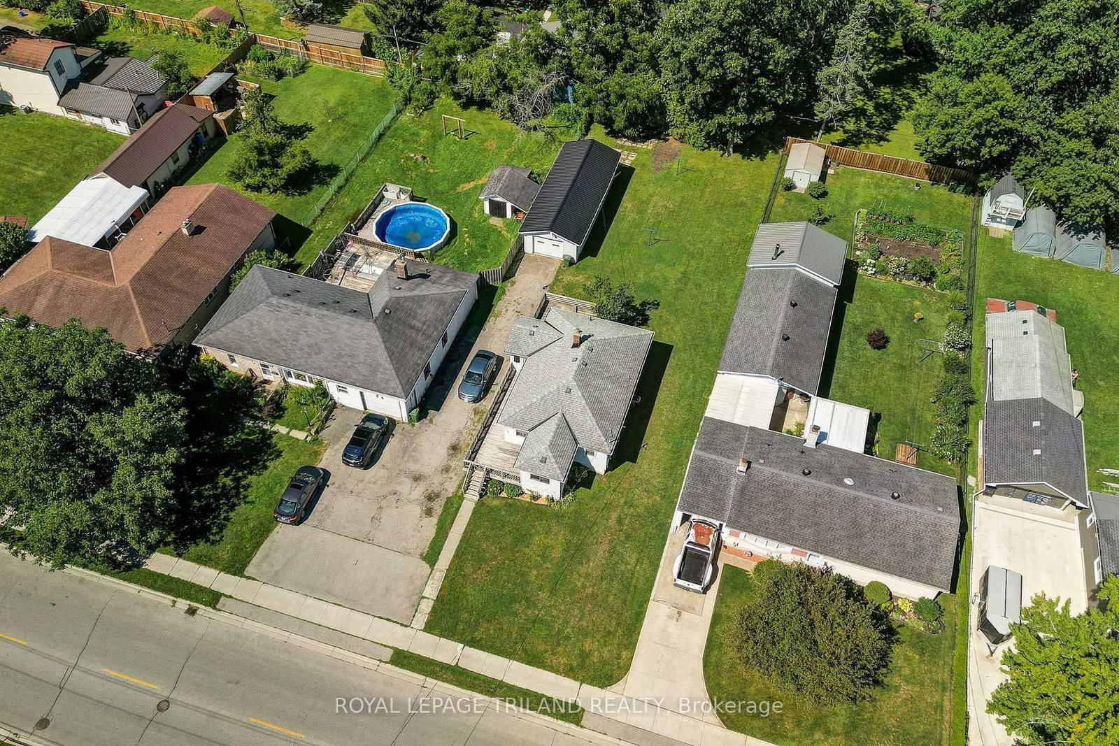 178 Balaclava Street • St. Thomas, ON photo 18