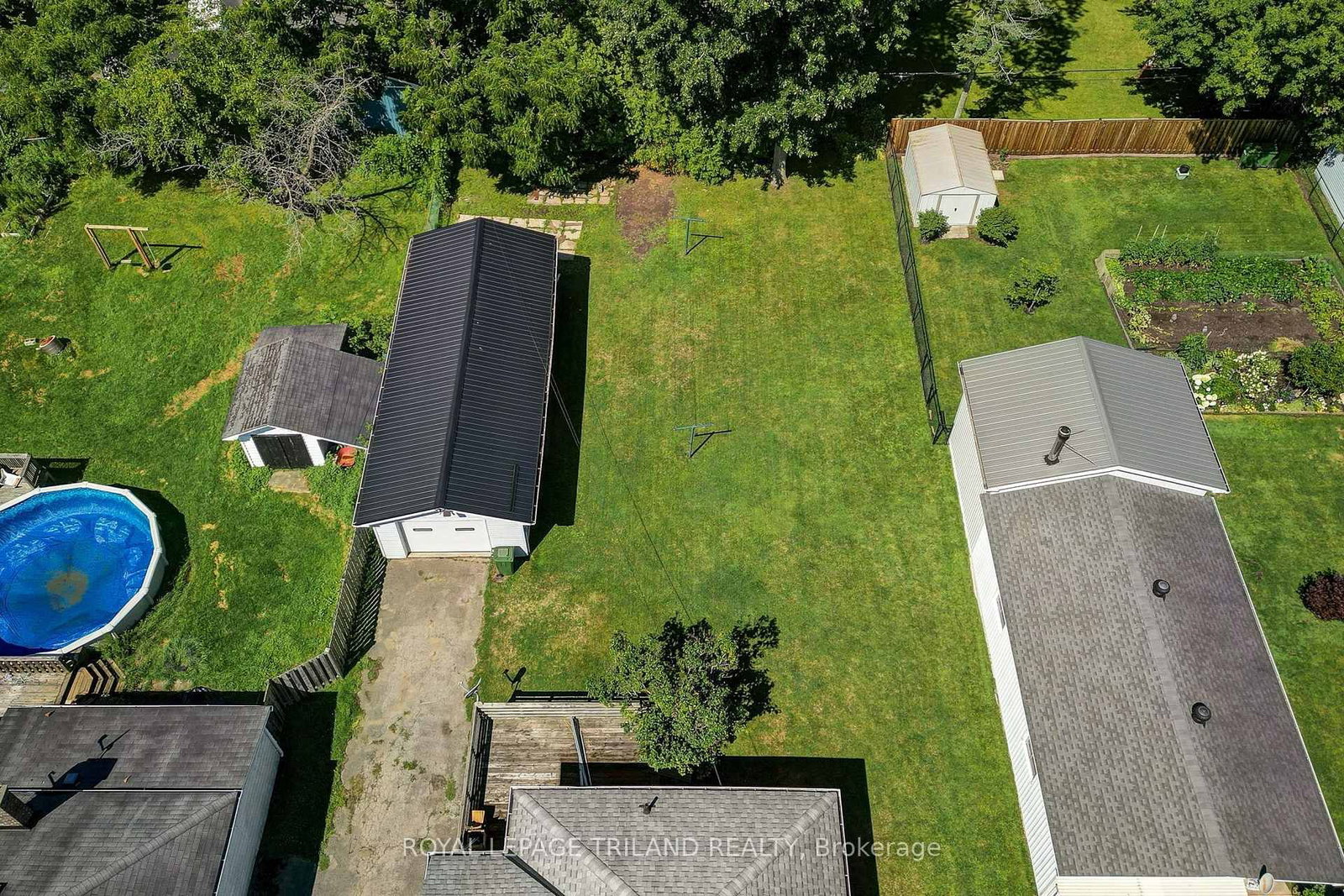 178 Balaclava Street • St. Thomas, ON photo 21