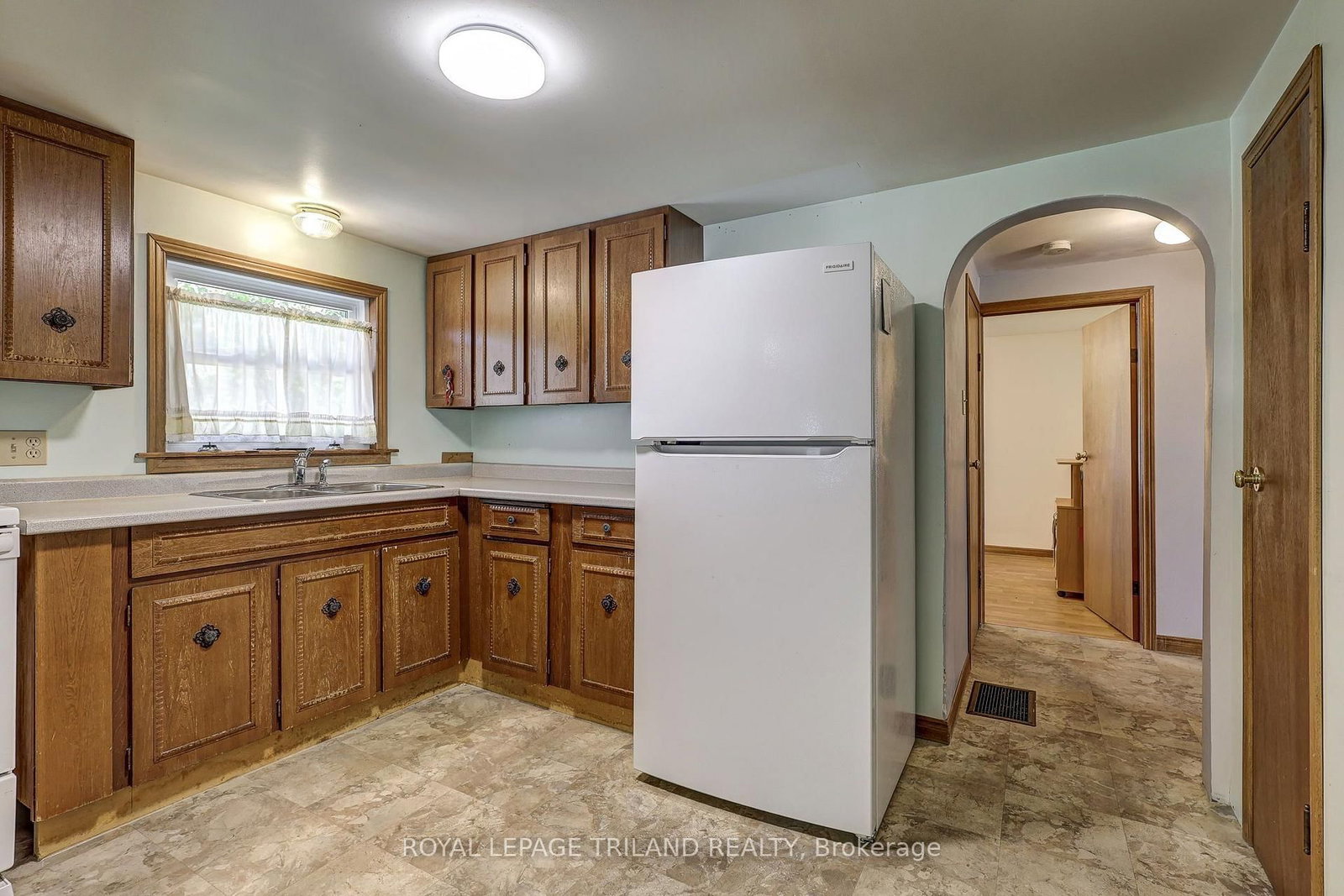 178 Balaclava Street • St. Thomas, ON photo 38