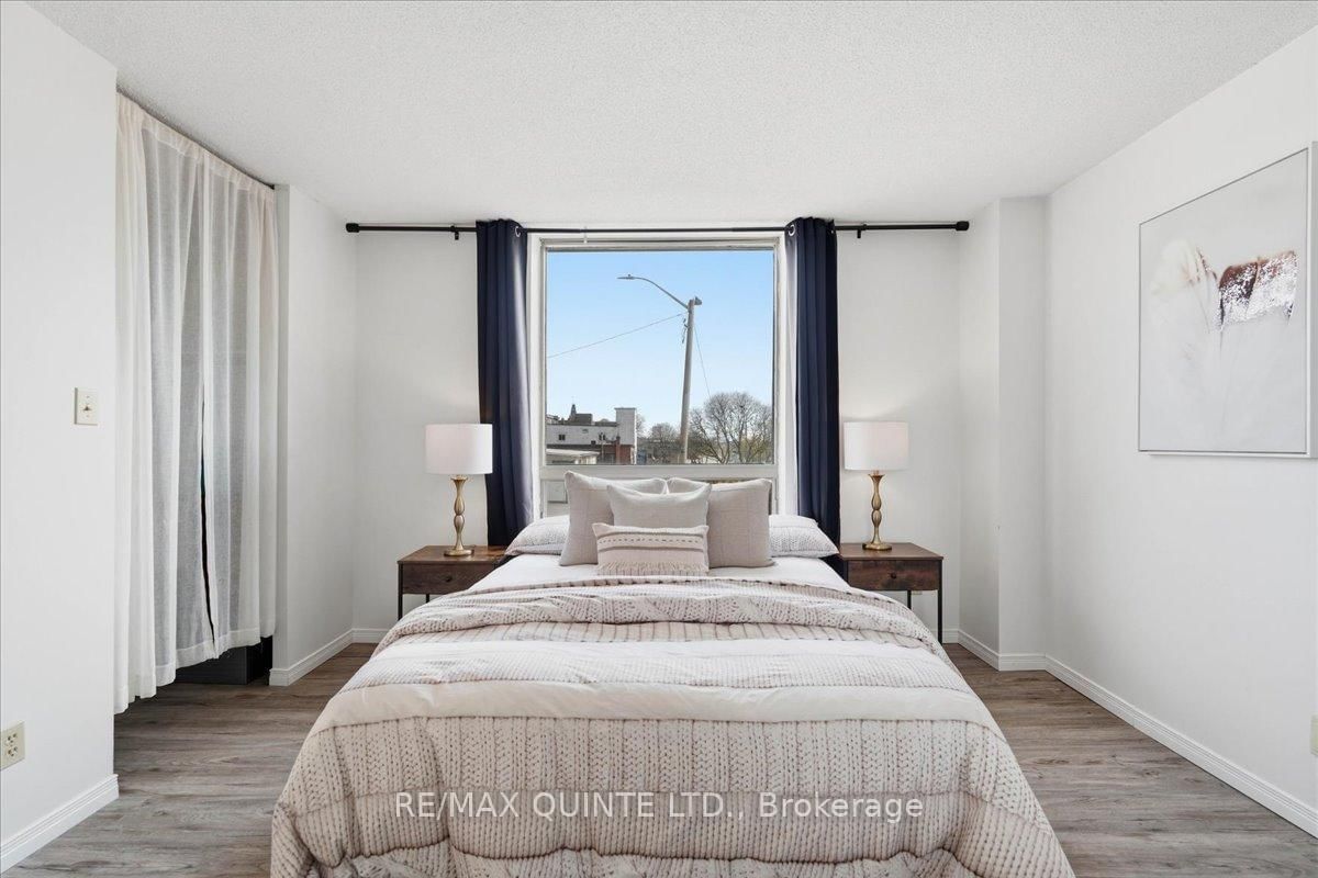 344 Front Street • #201 • Belleville, ON photo 17