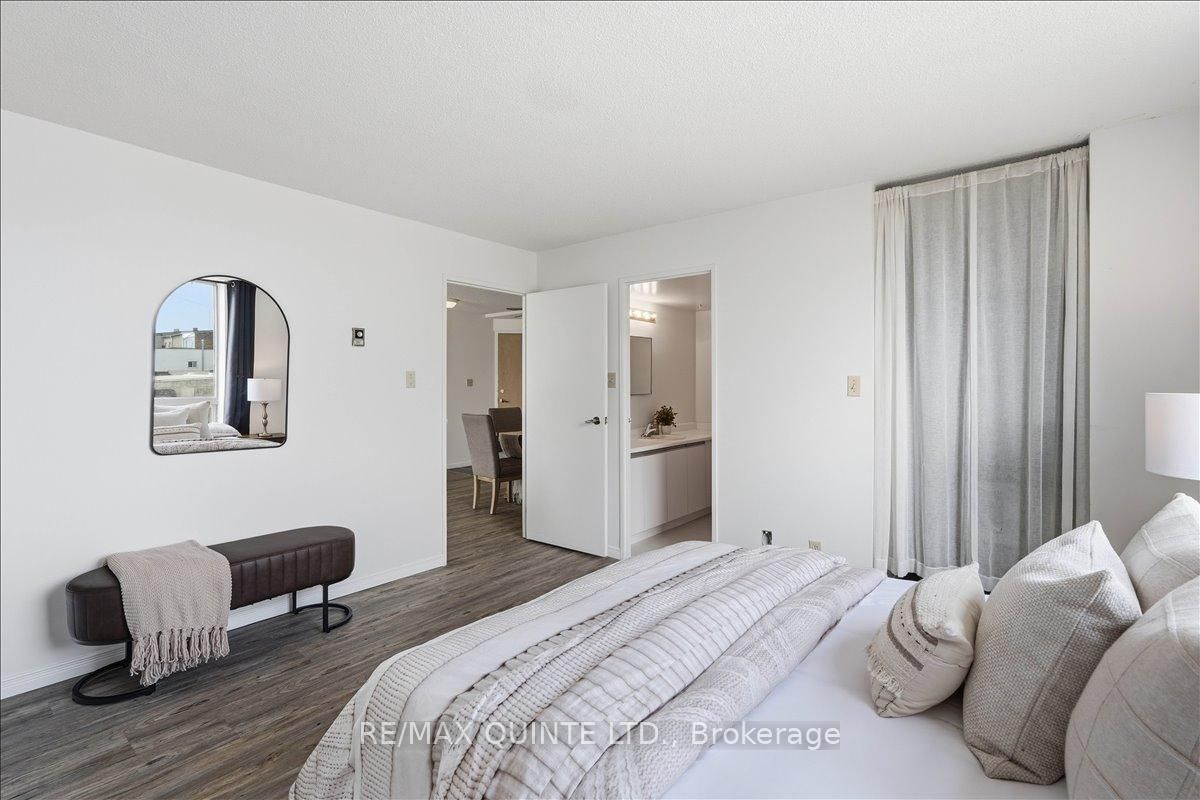 344 Front Street • #201 • Belleville, ON photo 18