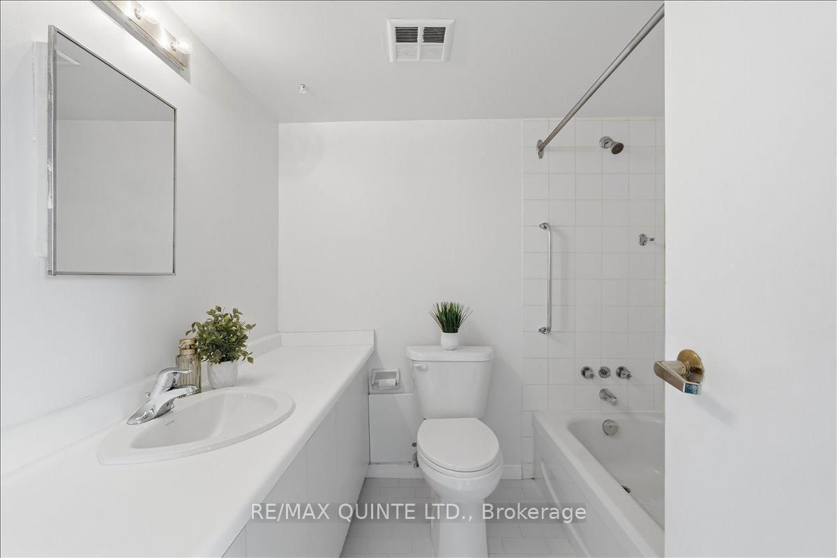 344 Front Street • #201 • Belleville, ON photo 19