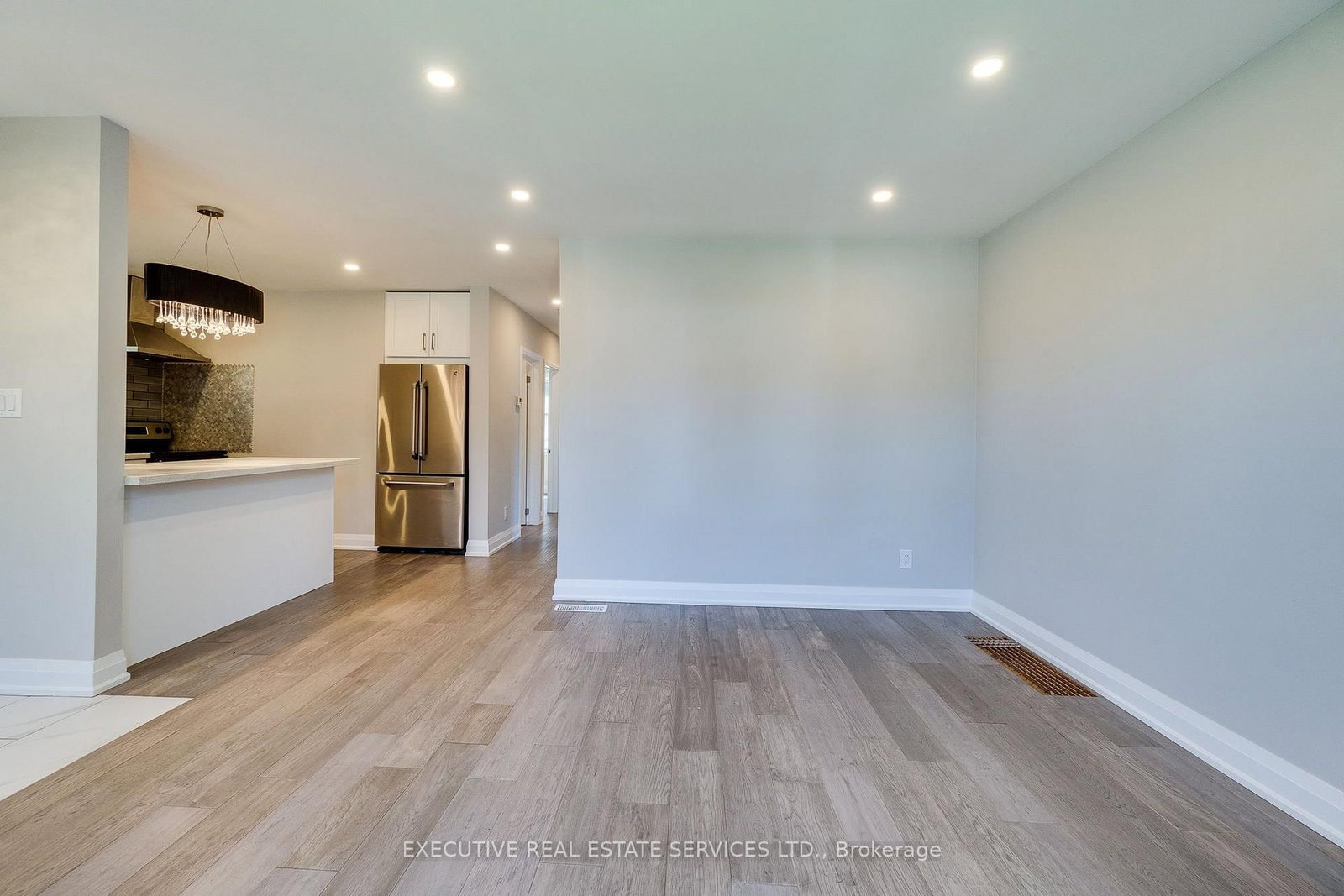 213 East 32nd Street • Hamilton, ON photo 14