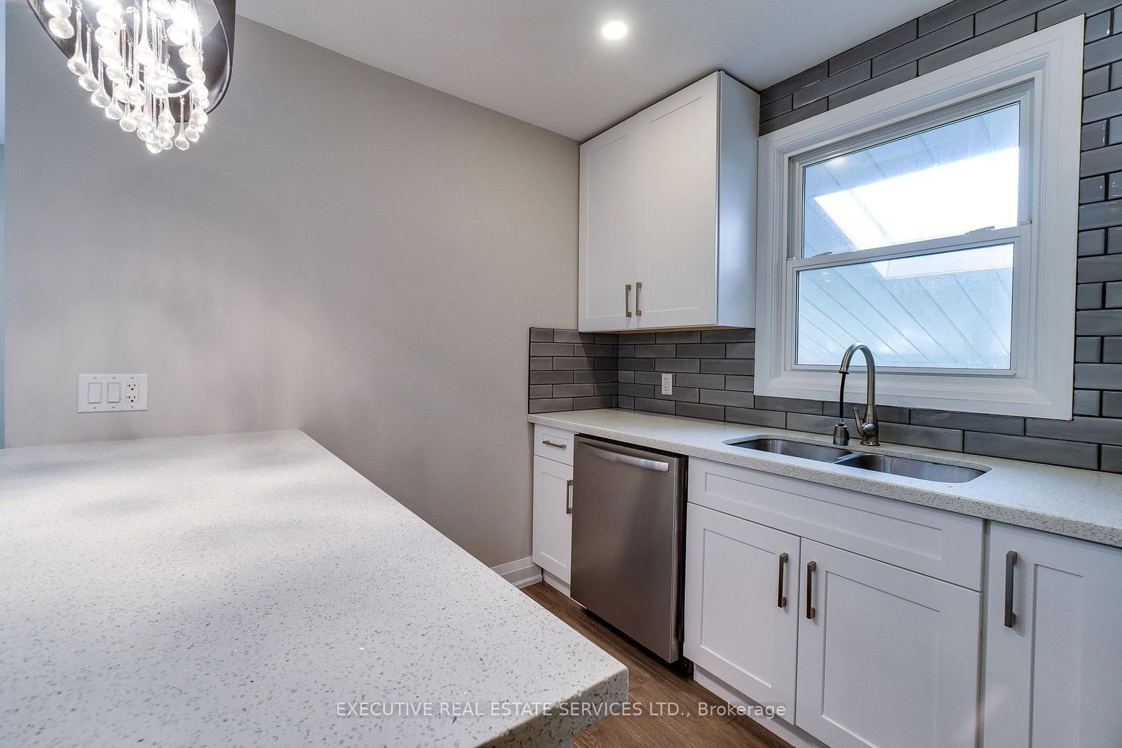 213 East 32nd Street • Hamilton, ON photo 21
