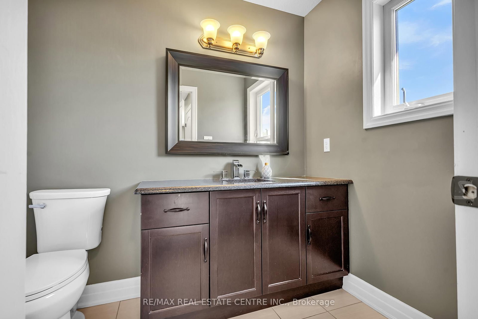 237 Goodwin Drive • Guelph, ON photo 21