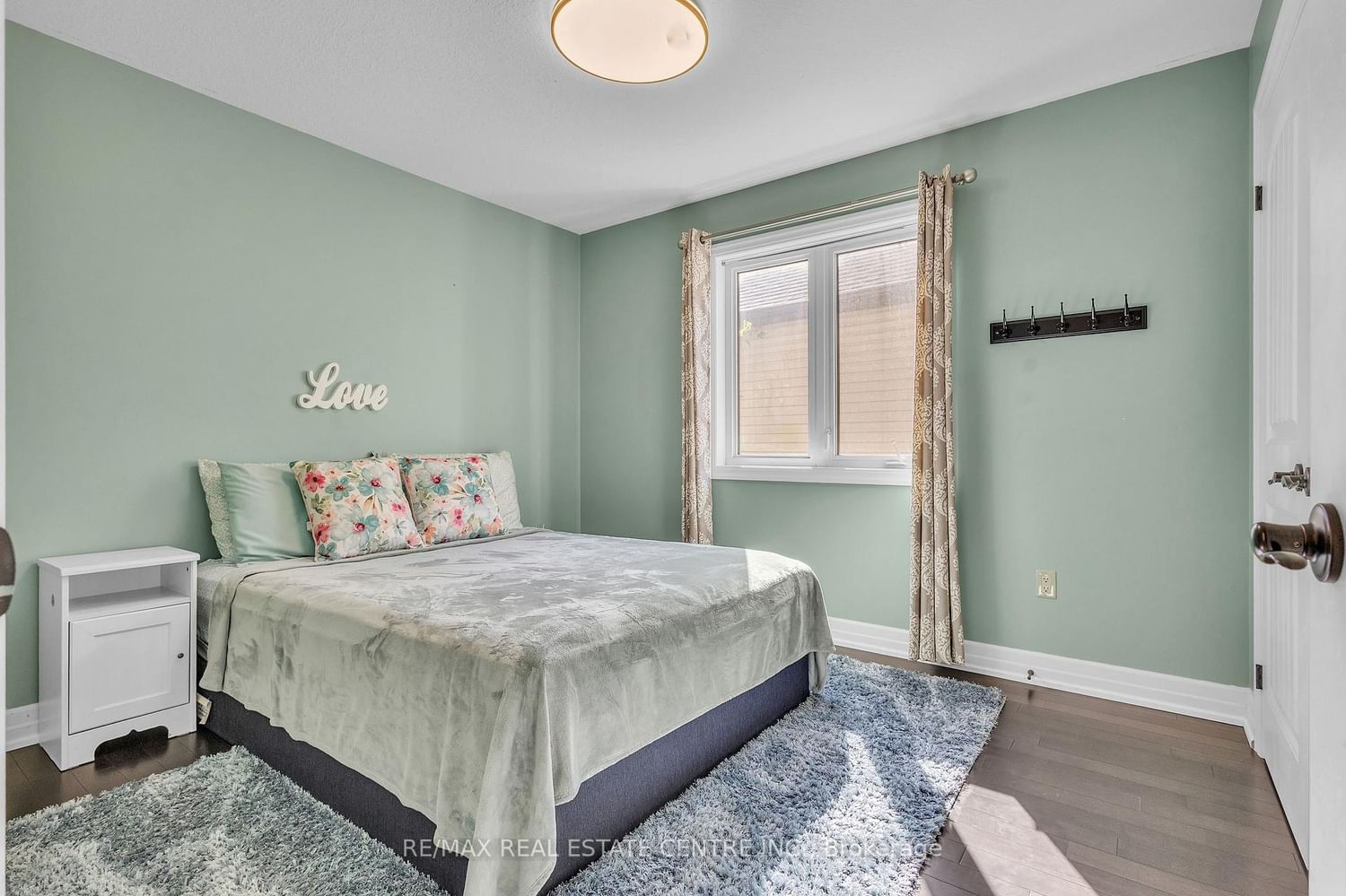 237 Goodwin Drive • Guelph, ON photo 27