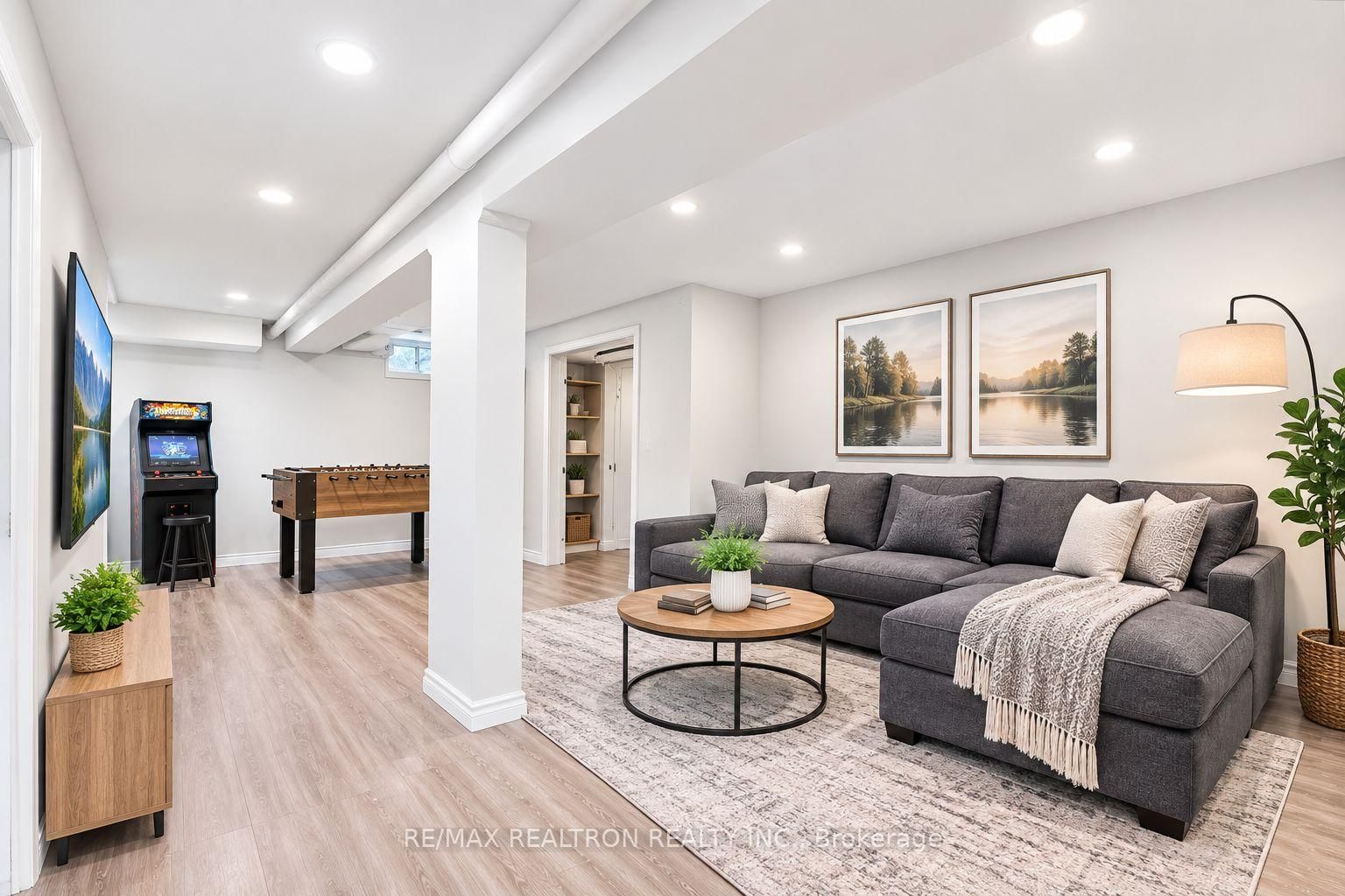81 Valridge Drive • #35 • Hamilton, ON photo 14