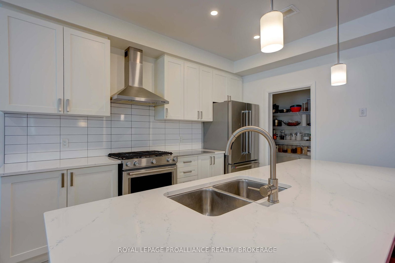 1369 Andersen Drive • Kingston, ON photo 16
