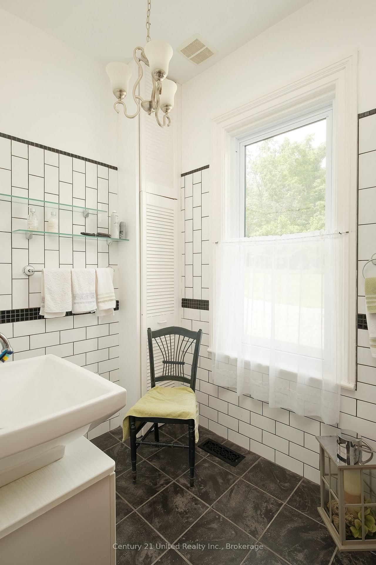 2261 Asphodel 6th Line • Asphodel-Norwood, ON photo 6