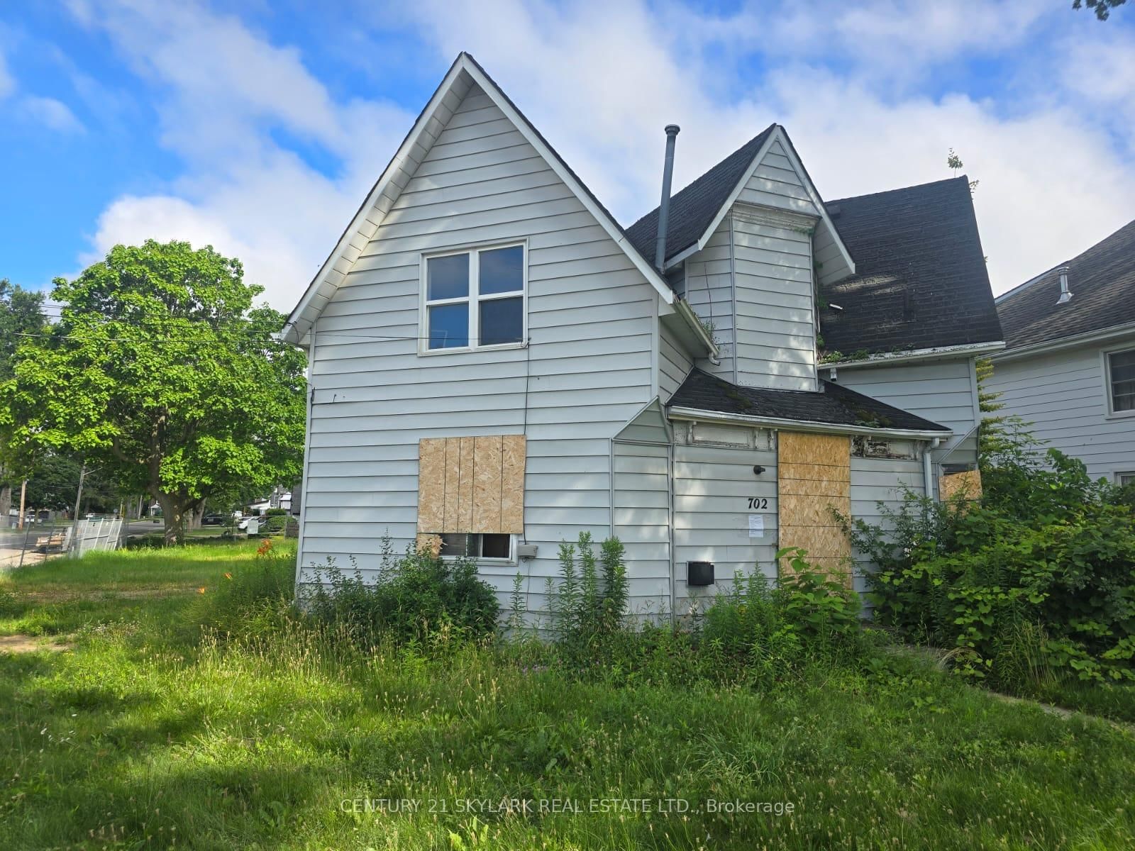 702 Cedar Street • Haldimand, ON photo 3