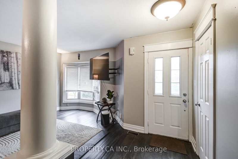 3 Waterford Crescent