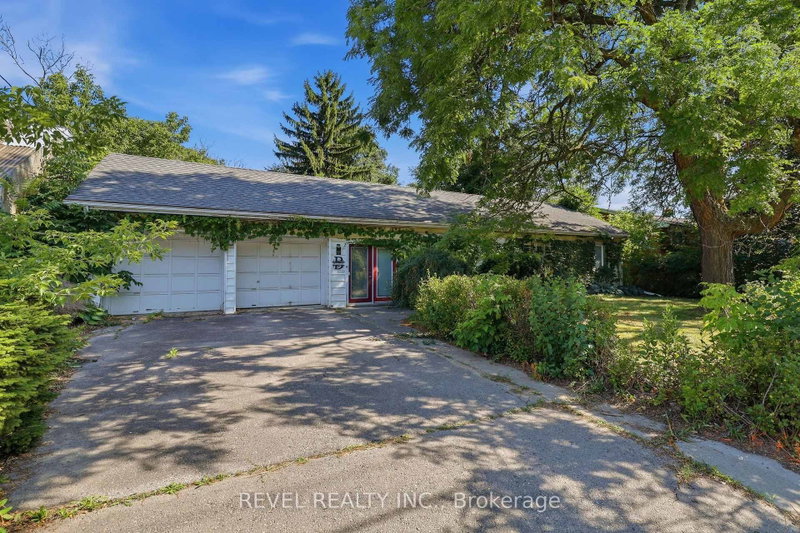 home for sale on 356 Thompson Road