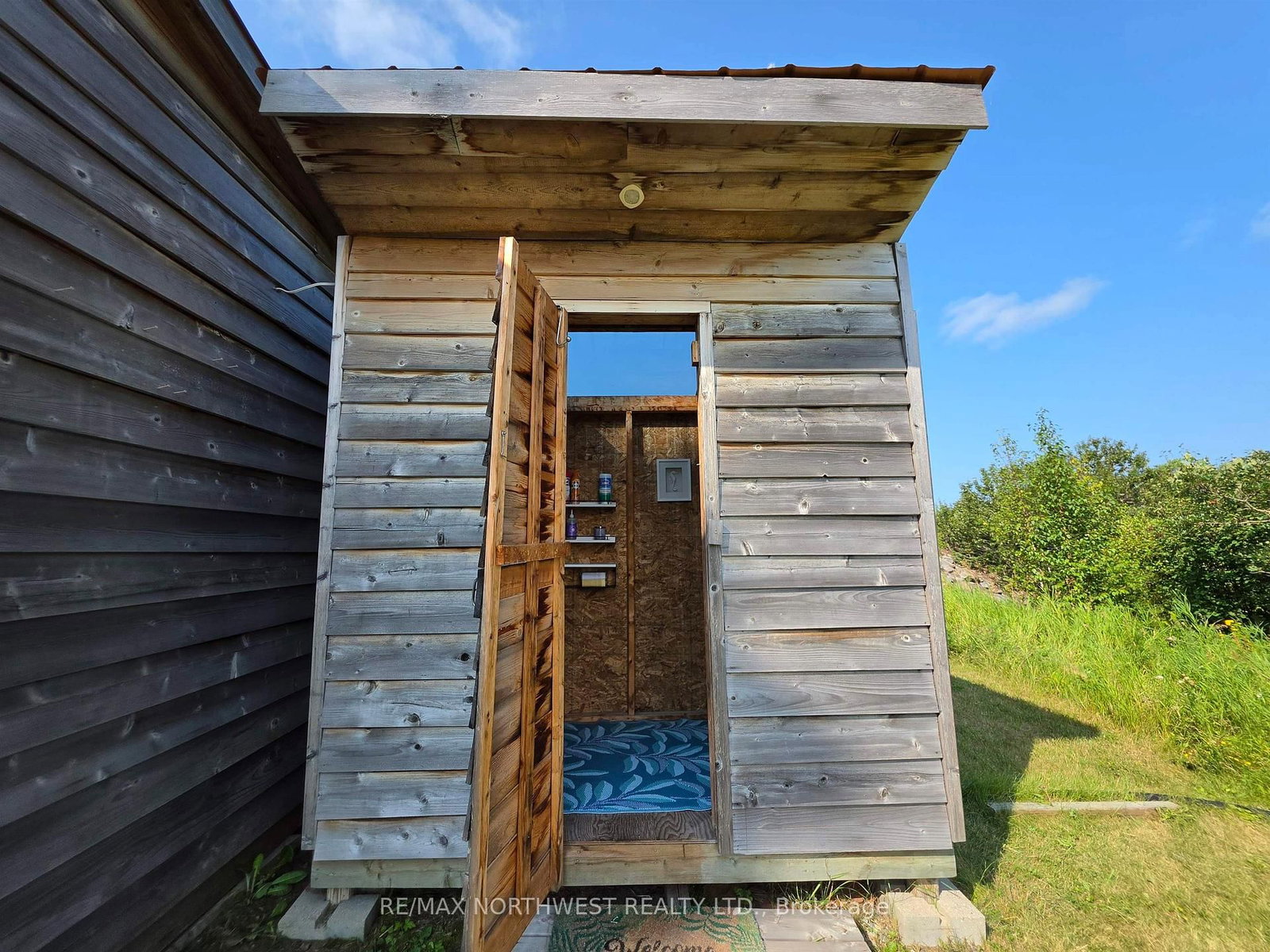 Listing Image 40