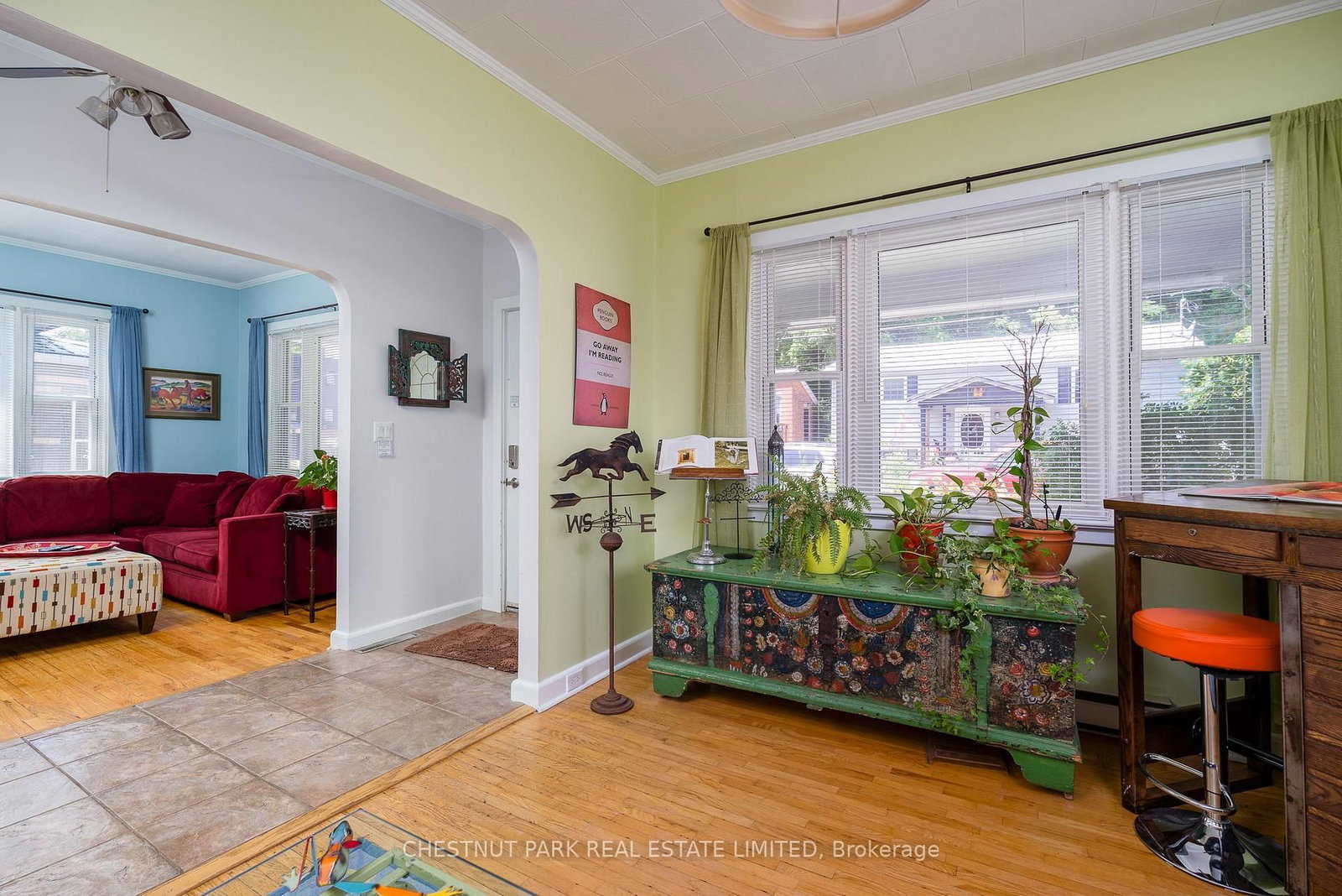 Listing Image 8