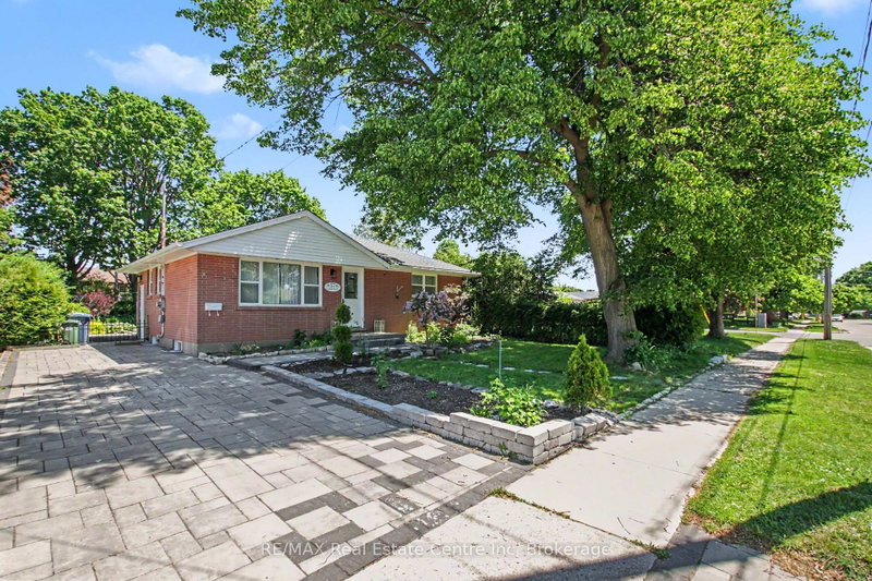 57 Vancouver Drive