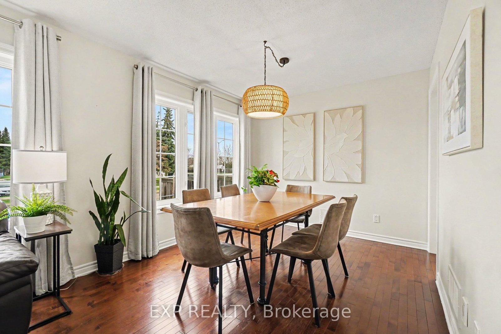 2100 Melette Crescent • Ottawa, ON photo 9