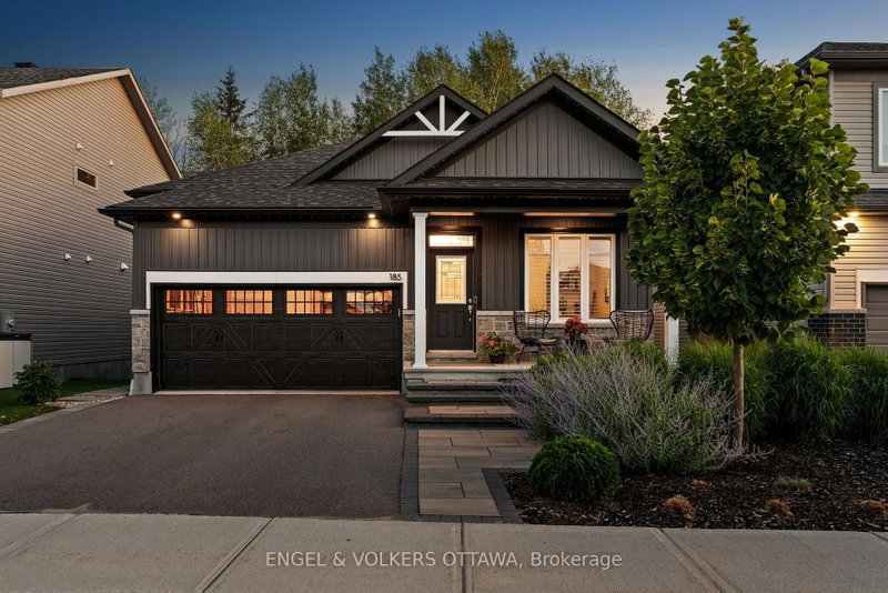 185 BLACKHORSE Drive