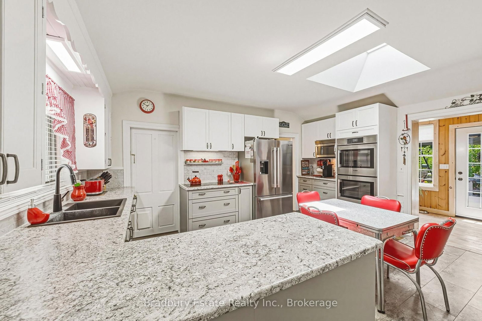 670 Mount Pleasant Road • Brant, ON photo 11