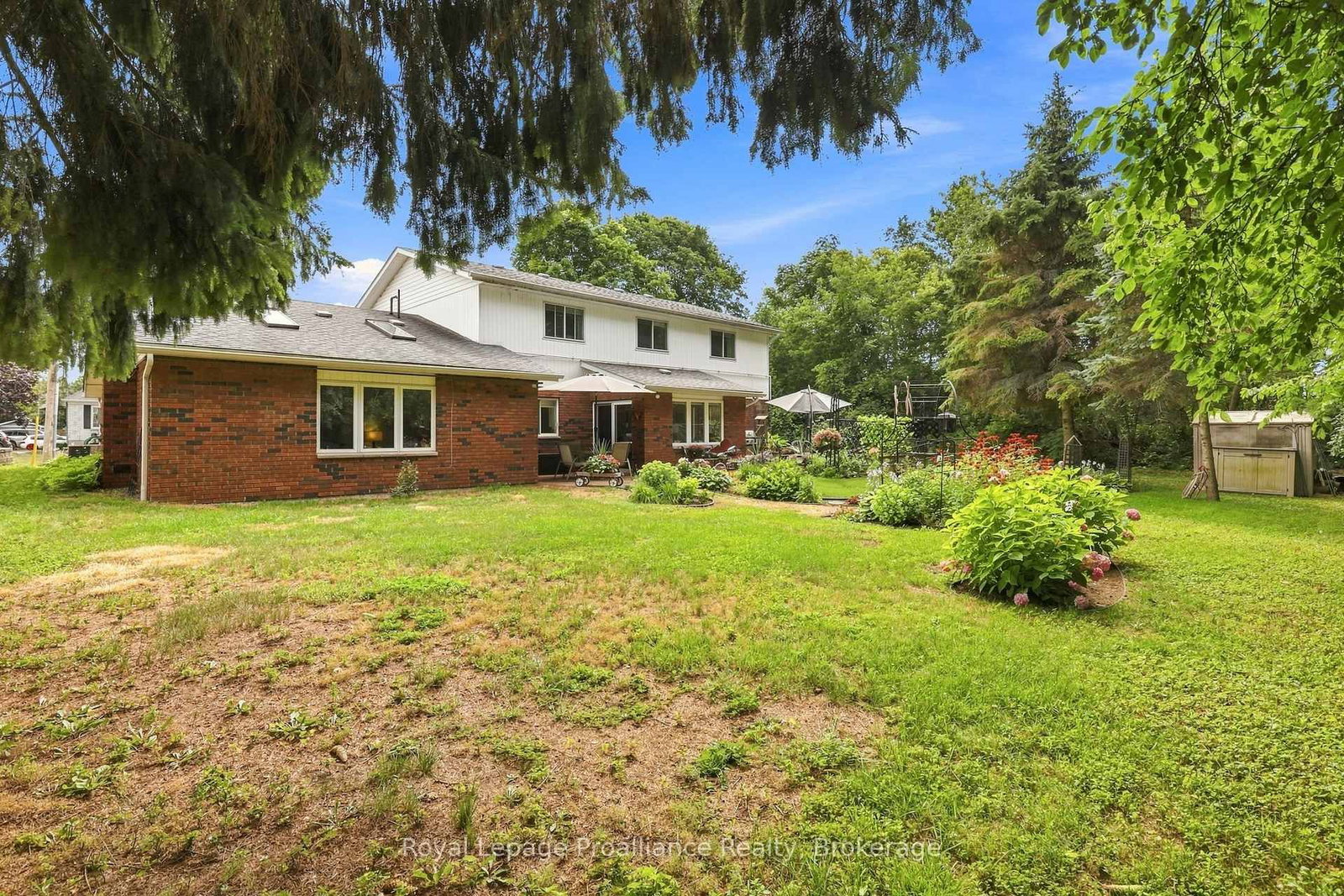 6 Mohawk Avenue • Brighton, ON photo 38
