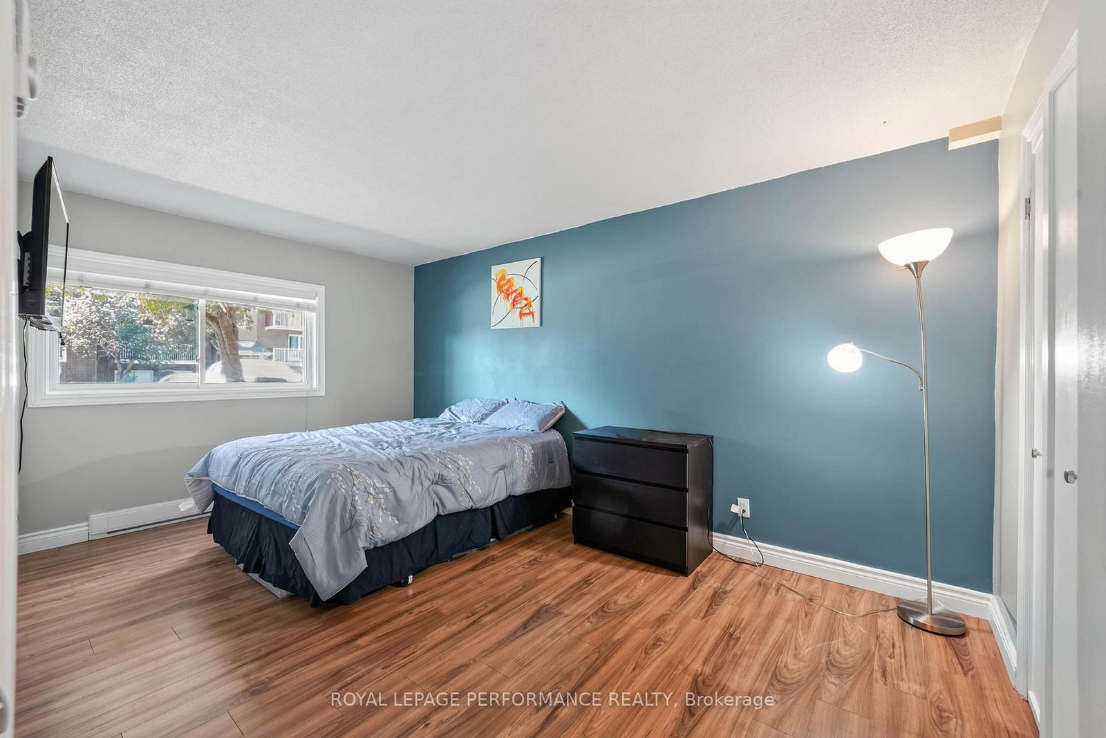 1589 St Bernard Street • #502 • Ottawa, ON photo 25