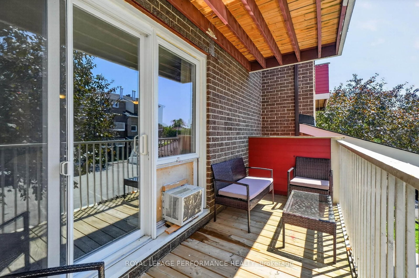 1589 St Bernard Street • #502 • Ottawa, ON photo 32