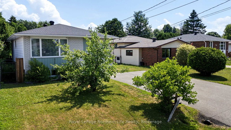 55 Nightingale Drive