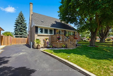28 Tweedsmuir Avenue • London East, ON photo 5