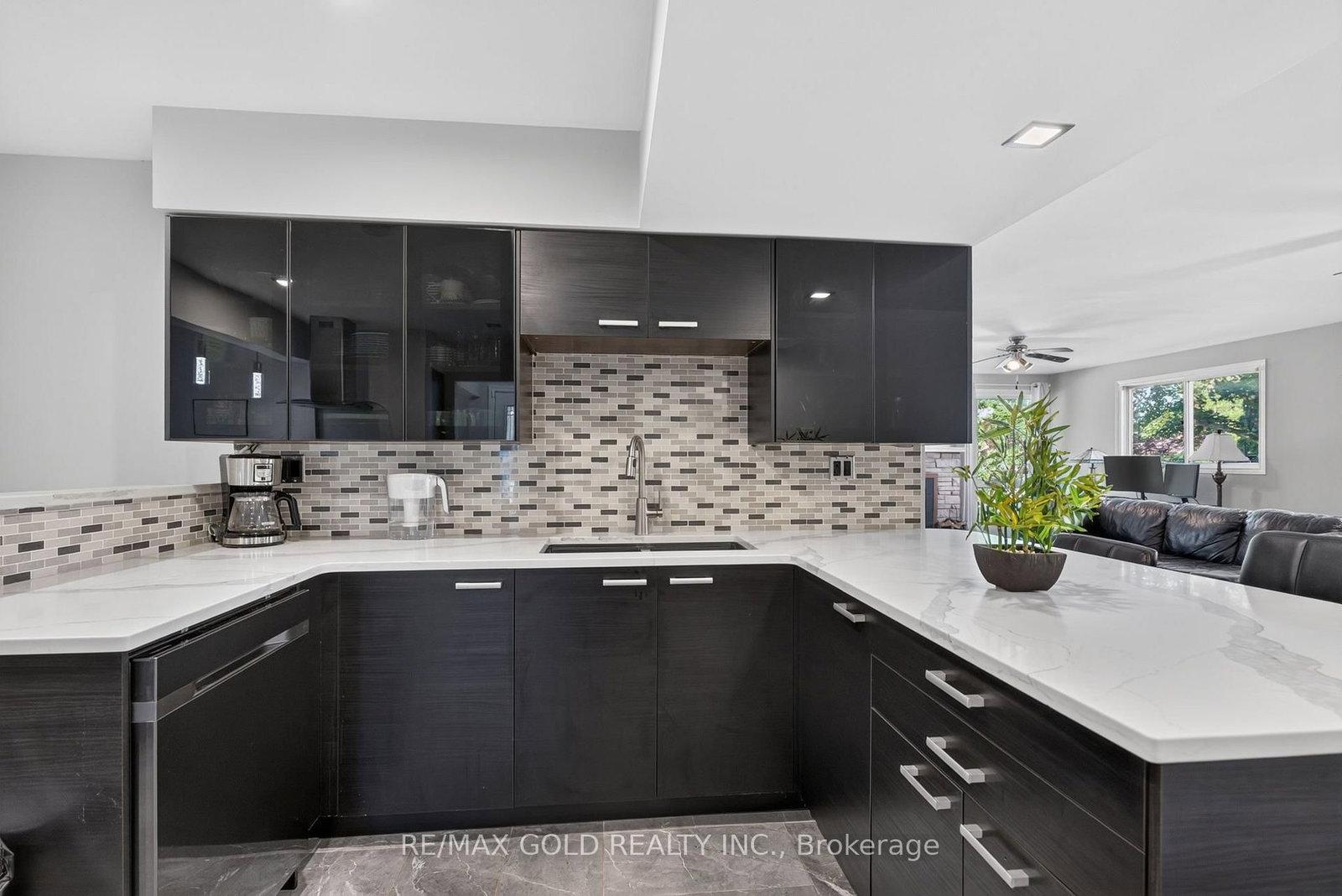 16 Monterey Road • Kitchener, ON photo 22