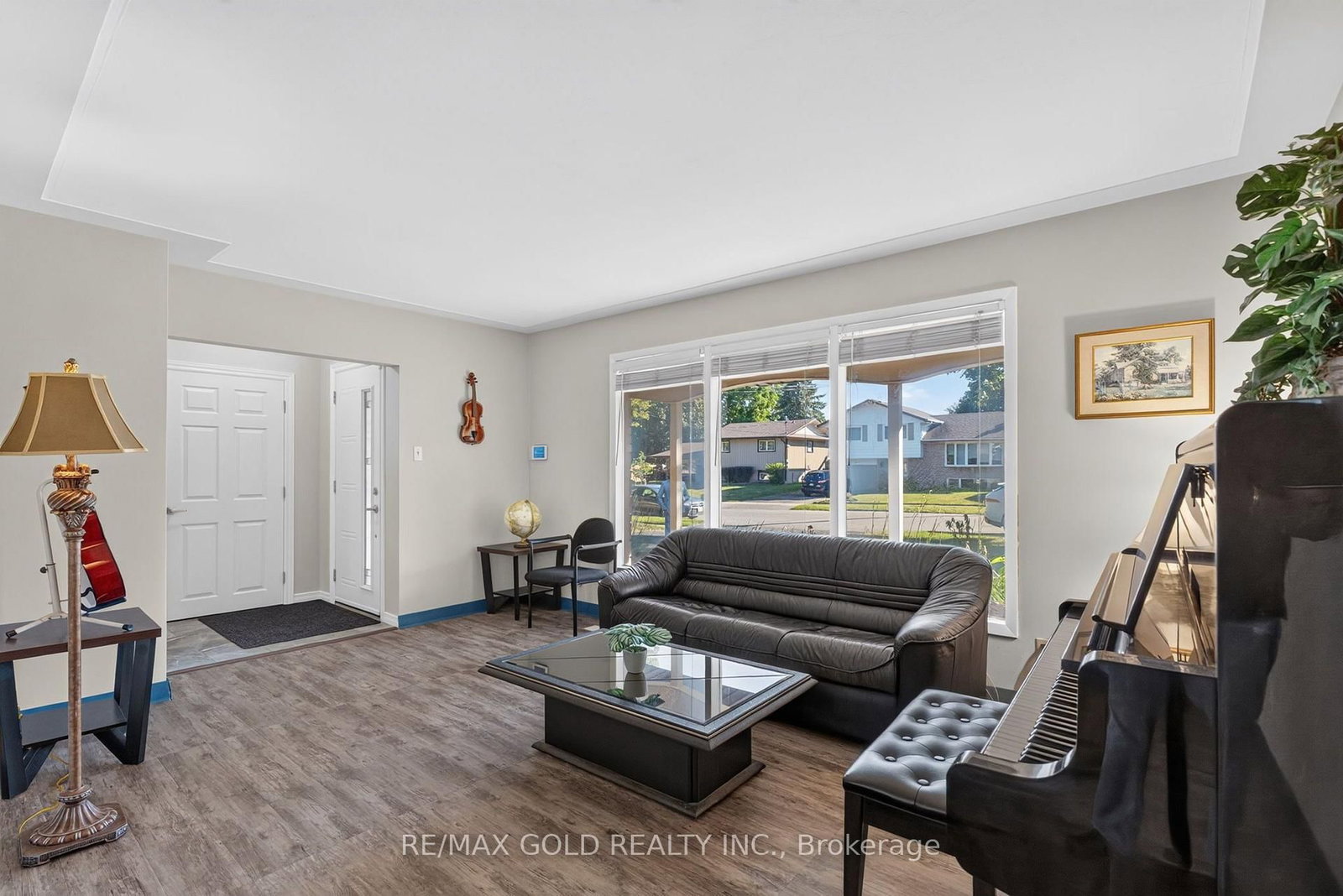 16 Monterey Road • Kitchener, ON photo 8