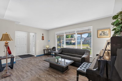16 Monterey Road • Kitchener, ON photo 8