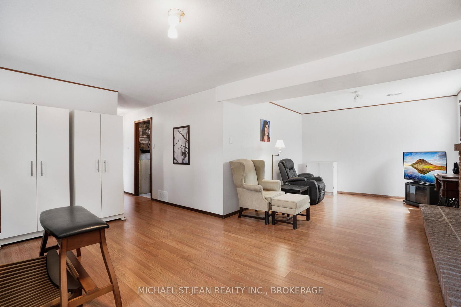 72 Eastbury Drive • Hamilton, ON photo 5