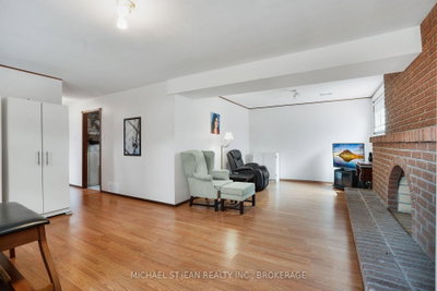 72 Eastbury Drive • Hamilton, ON photo 6