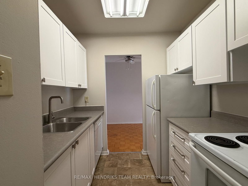 303 - 49 Leaside Drive