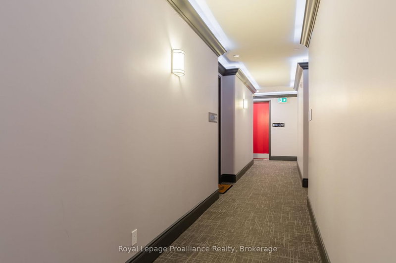 206 - 863 Abbey Lane