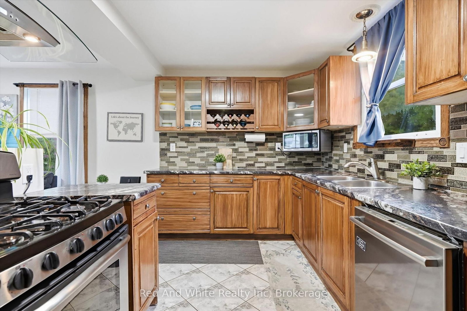 450 East 42nd Street • Hamilton, ON photo 11