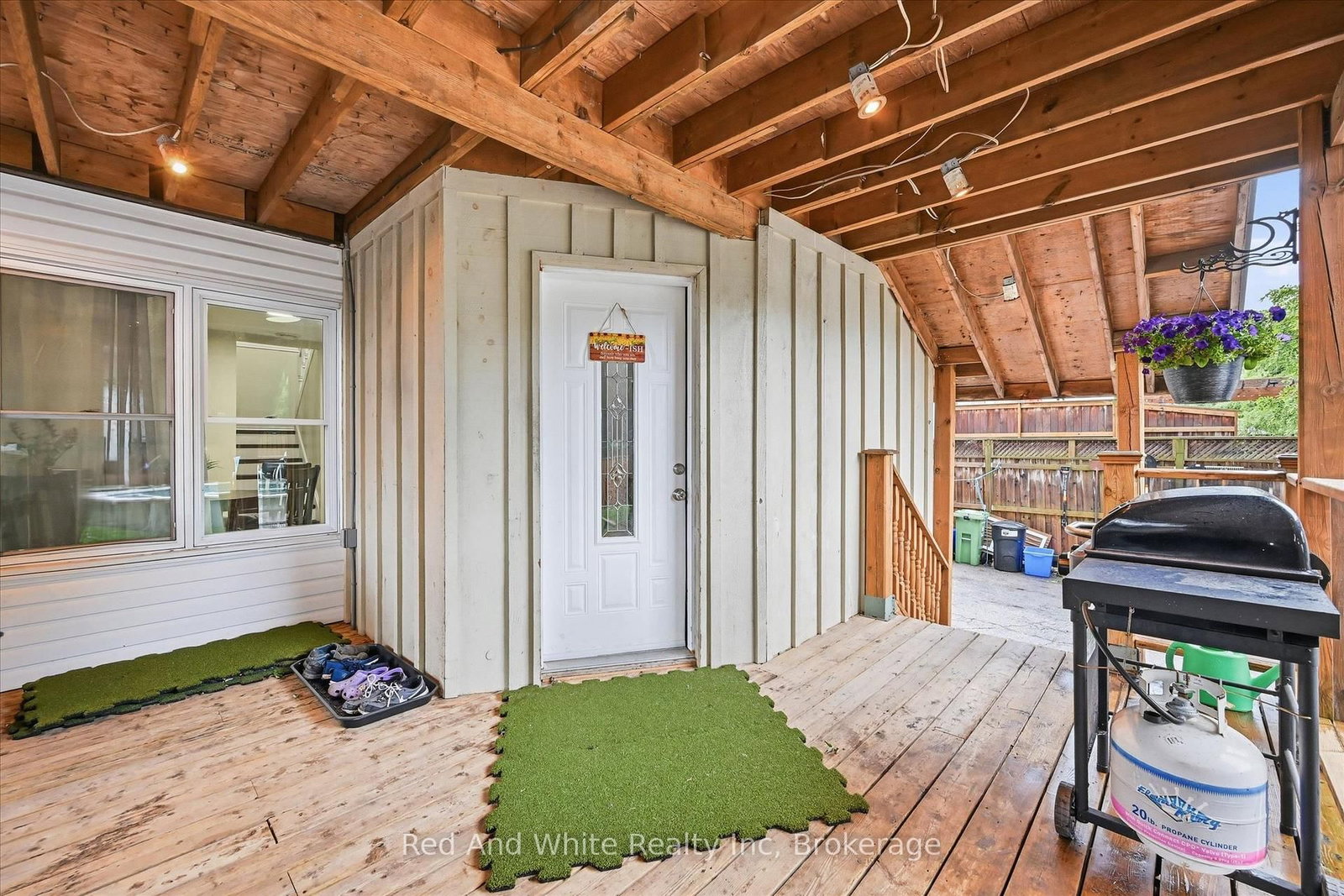 450 East 42nd Street • Hamilton, ON photo 38