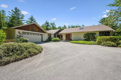 Farm for sale at 4676 Concession 11 Road, Puslinch, Ontario, N0B 2J0 - Rural Puslinch East - MLS: X13635708