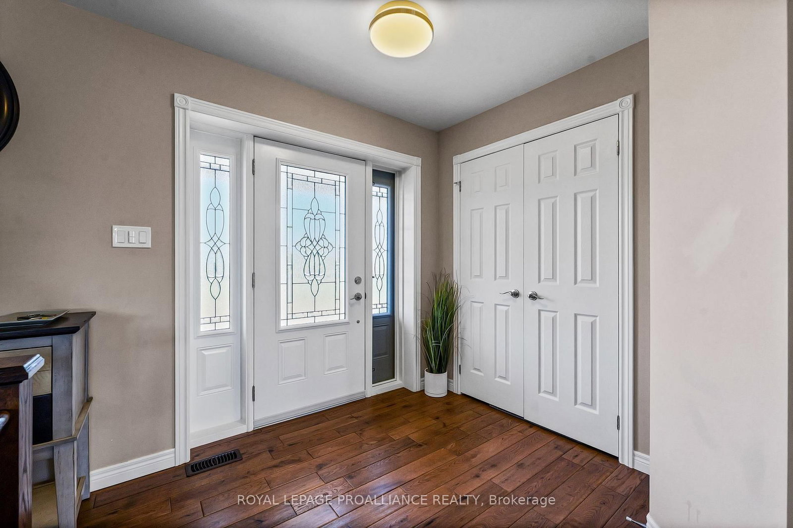 1526 County Road 2 • Otonabee-South Monaghan, ON photo 8