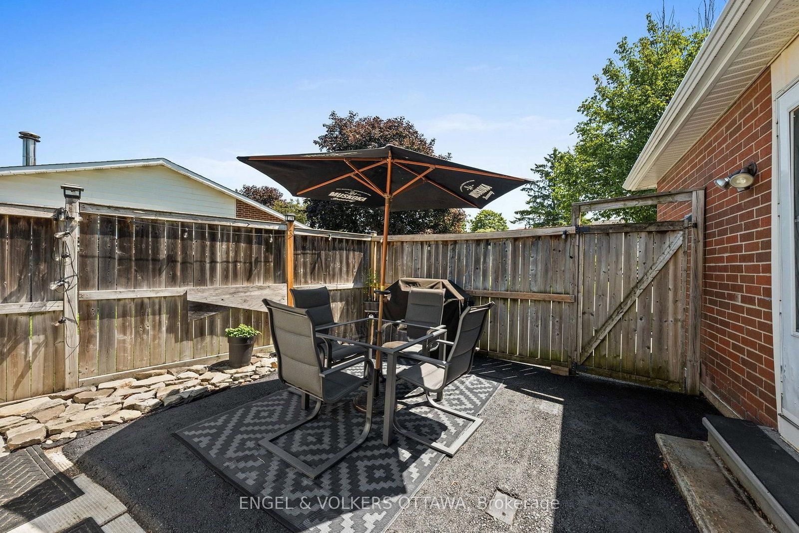 51 Morton Drive • Ottawa, ON photo 39