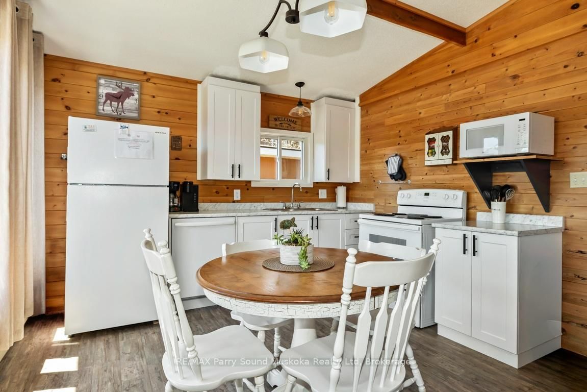 111 NORTH SHORE Road • #3 • The Archipelago, ON photo 14