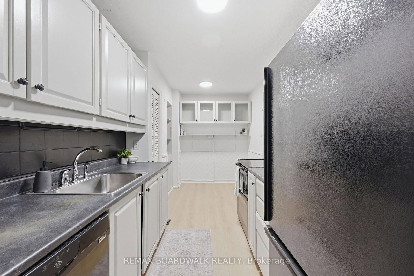 314 Stone Quarry Private • #14 • Ottawa, ON photo 11