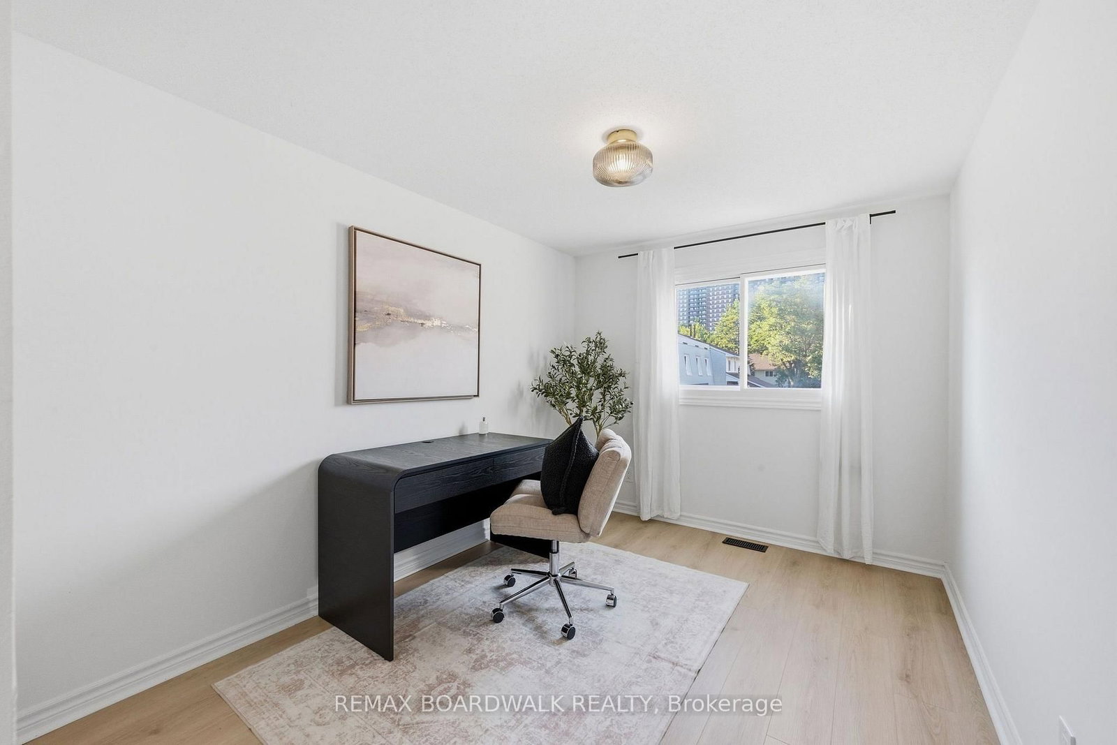 314 Stone Quarry Private • #14 • Ottawa, ON photo 17