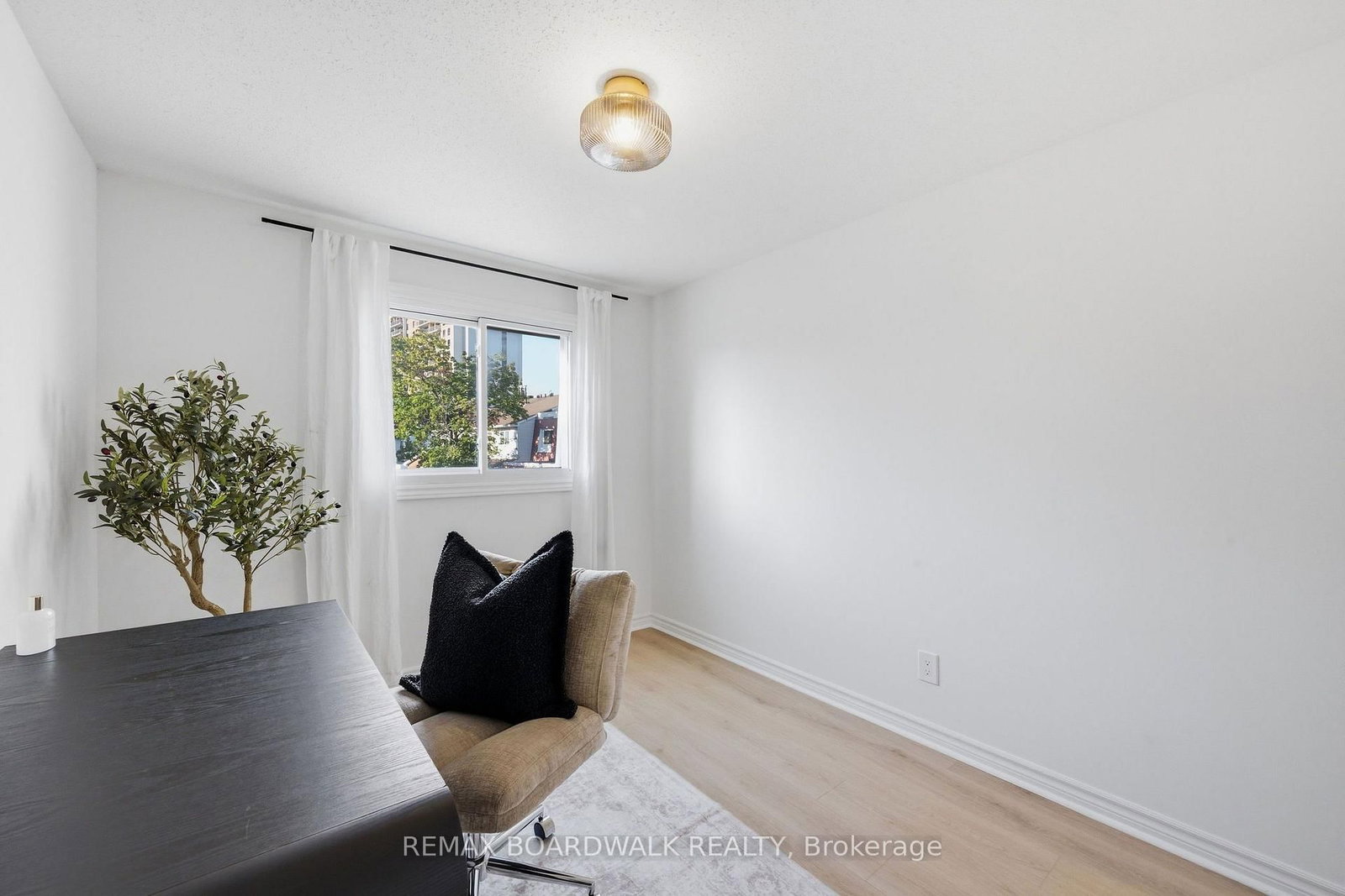 314 Stone Quarry Private • #14 • Ottawa, ON photo 19