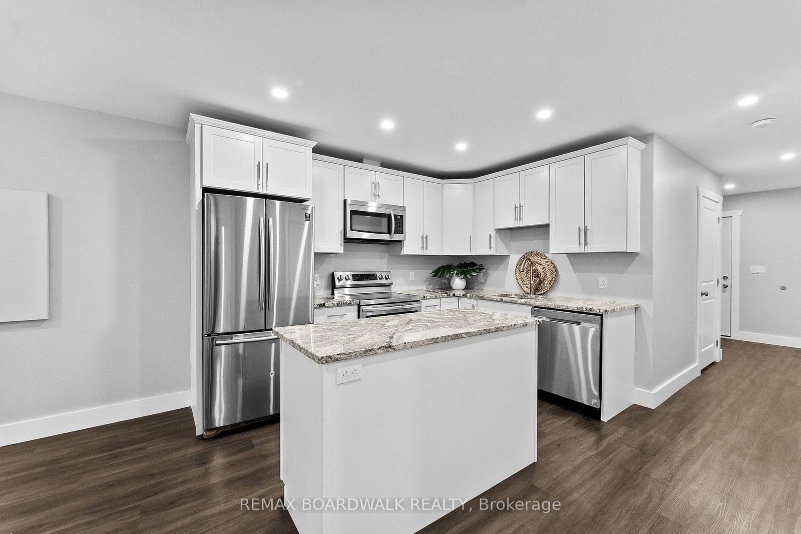 32 David Street • #B • Edwardsburgh/Cardinal, ON photo 14
